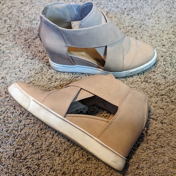 Slip-on Platform Close-toe wedges Zipper back SZ 9 - Picture 1 of 11